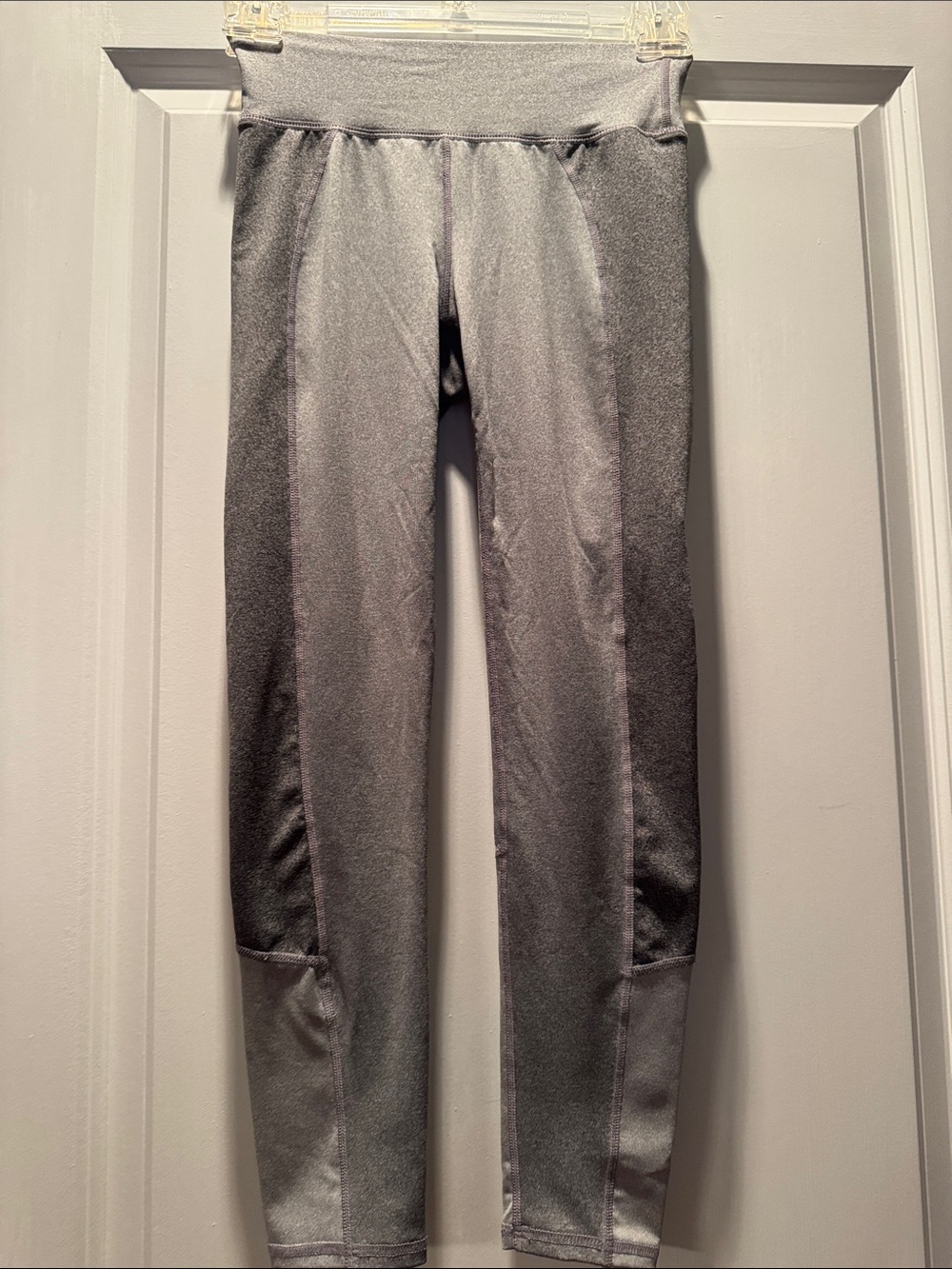 GAP Girls Silver Gray Athletic Leggings